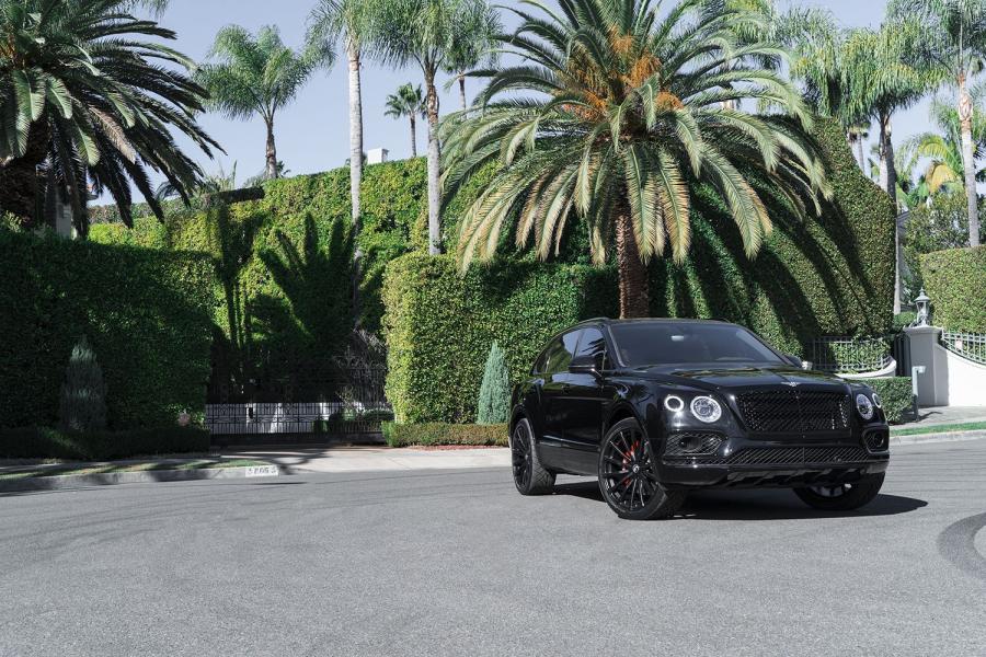  Bentley Bentayga on Forgiato Wheels (F2.15-M) 2016 года  (фото 2 из 6)